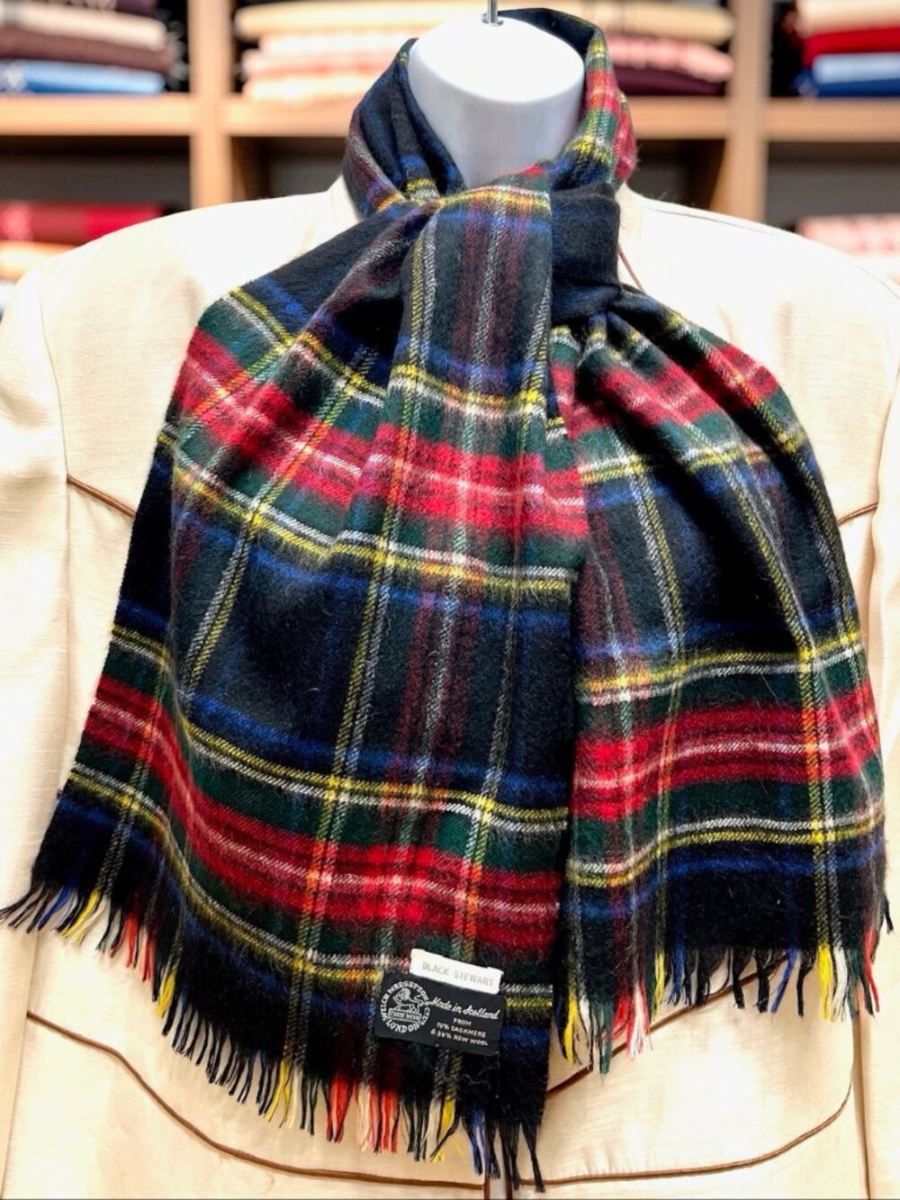 Unused Scotland-Black Steward 30% Wool & 70% Cashmere Scarf Tartan red blue(34
